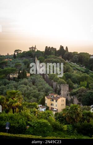 Rund um Florenz, mit Blick auf die Stadt bei Sonnenuntergang von der Piazzale Michelangelo Stockfoto