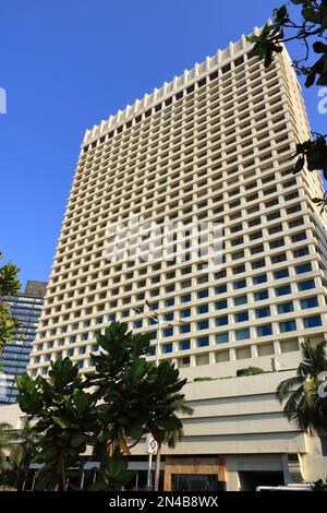 Dezember 20 2022 - Mumbai, Maharashtra in Indien: Die Fassade des berühmten Trident Hotels am Nariman Point Stockfoto