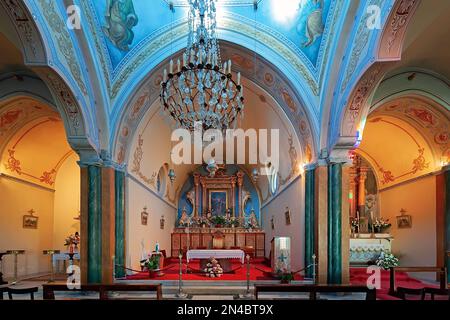 Das St. Johannes der Täufer, die römisch-katholische Kirche in Fira, Santorin, Griechenland Stockfoto