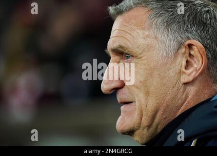 Tony Mowbray, Manager von Sunderland, während der vierten Wiederholung des FA Cup im Stadium of Light, Sunderland. Bilddatum: Mittwoch, 8. Februar 2023. Stockfoto