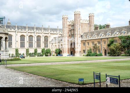 Cambridge A Street Fotografen träumen davon, die Bewohner und die Architektur einzufangen – ein absolutes muss in Großbritannien Stockfoto