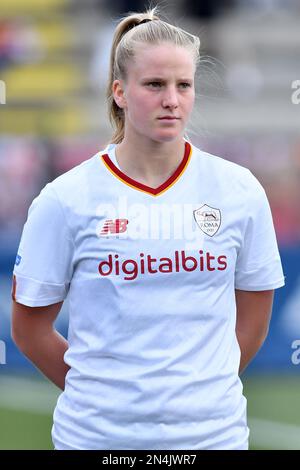 Rom, Latium. 08. Februar 2023. Zara Kramzar von AS Roma während des Women Italy Cup-Spiels zwischen AS Roma Women und Pomigliano Women im Tre Fontane-Stadion in Rom, Italien, 08. Februar 2023 (Kreditfoto AllShotLive/Sipa USA) Guthaben: SIPA USA/Alamy Live News Stockfoto