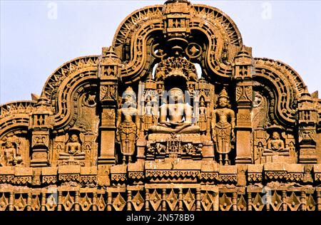 Jain-Tempel in Lodurva, in der Nähe von Jaisalmer, Jaisalmer, Rajasthan, Indien Stockfoto