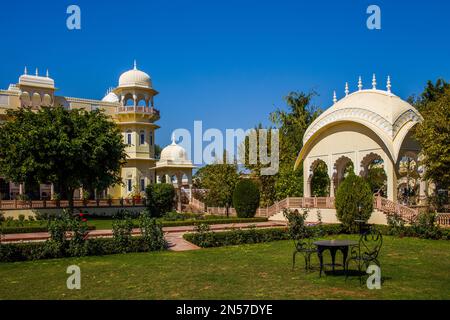 Palace Hotel Nahargarh im Mogul-Stil, Ranthambore, Ranthambore, Rajasthan, Indien Stockfoto