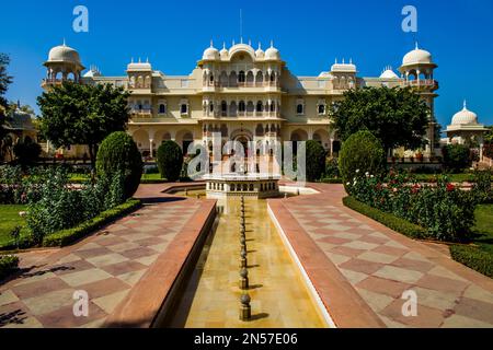 Palace Hotel Nahargarh im Mogul-Stil, Ranthambore, Ranthambore, Rajasthan, Indien Stockfoto