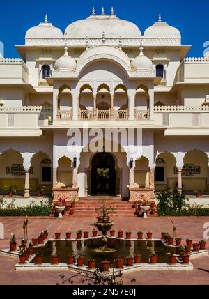 Palace Hotel Nahargarh im Mogul-Stil, Ranthambore, Ranthambore, Rajasthan, Indien Stockfoto