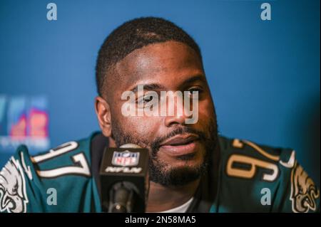 Philadelphia Eagles Defensive Tackle Javon Hargrave spricht auf einer Pressekonferenz im Sheraton Grand am Wild Horse Pass in Phoenix, Arizona. Bilddatum: Mittwoch, 8. Februar 2023. Der Super Bowl LVII findet am Sonntag, den 12. Februar 2023 zwischen den Kansas City Chiefs und den Philadelphia Eagles statt. Stockfoto