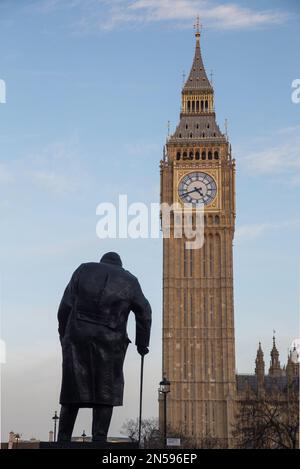 Winston Churchill Statue am Parliament Square London Stockfoto