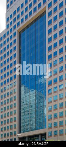 Pittsburgh Downtown Der mit Granit und Glas verkleidete Fifth Avenue