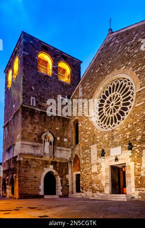 Fassade der Kathedrale, Triest, Italien Stockfoto