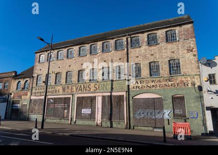 William Evans Old schloss den Eisenwarenladen in der School Street im Stadtzentrum von Wolverhampton Stockfoto