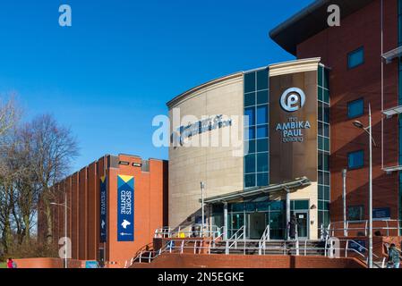 Das Gebäude der University of Wolverhampton Ambika Paul in der Wulfruna Street, Wolverhampton Stockfoto