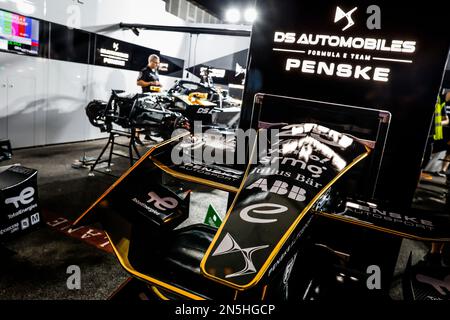 DS Penske Formula E Team, Spark-DS, DS E-TENSE FE23, Ambiance während des Hyderabad ePrix 2023, 3. Tagung der ABB FIA Formel E World Championship 2022-23, auf der Hyderabad Street Circuit vom 9. Bis 11. Februar, in Hyderabad, Indien - Photo Julien Delfosse / DPPI Stockfoto