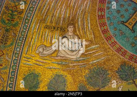 Bild eines byzantinischen Mosaiks der Stadt Ravenna in Italien Stockfoto