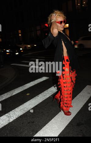 Elton Ilirjani bei der Eröffnung des Cult Gaia Stores, NYC, New York Fashion Week, Februar 2023 Stockfoto