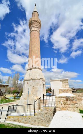 Die Alaaddin-Moschee befindet sich in Korkuteli, Türkei, und wurde im 14. Jahrhundert erbaut. Stockfoto