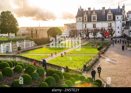 Amboise, Frankreich - 30 2022. Dez.: Herrlicher königlicher Garten im Schloss Amboise Stockfoto