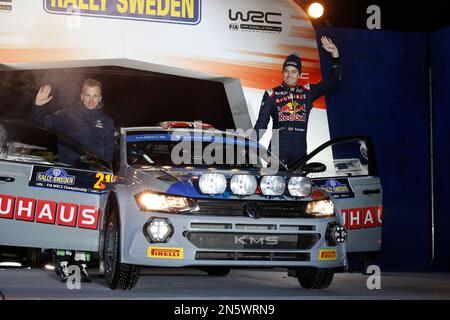 Umeå 20230209 Ole Christian Veiby, Norwegen mit Torstein Eriksen, Norwegen, VW Polo GTI, WRC2, in der ersten Etappe in der Red Barn Arena in Umeå, während der schwedischen Rallye im Unterwettbewerb 2 der World Rally Championship. Foto: Micke Fransson / TT / Code 61460 Stockfoto