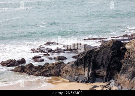 Blick vom Polurrian Hotel auf die Lizard in Cornwall Stockfoto