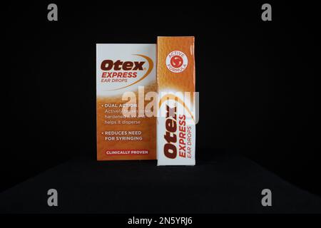 EXETER, DEVON, Großbritannien - 17. JANUAR 2023 otex Express Box hergestellt von einer unabhängigen, privaten Gruppe von Gesundheitsunternehmen Stockfoto