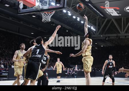 Bologna, Italien. 09. Februar 2023. q7during das Euroleague Basketball-Meisterschaftsspiel Segafredo Virtus Bologna gegen den FC Barcelona - Bologna, Italien, 09. Februar 2023 bei Segafredo Arena Credit: Independent Photo Agency/Alamy Live News Stockfoto