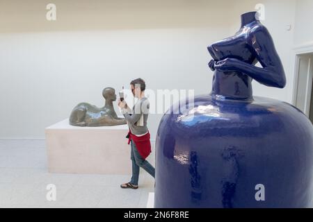 Blick auf den USA-Pavillon mit Kunstwerken von Simone Leigh auf der Biennale 2022 in Venedig Stockfoto