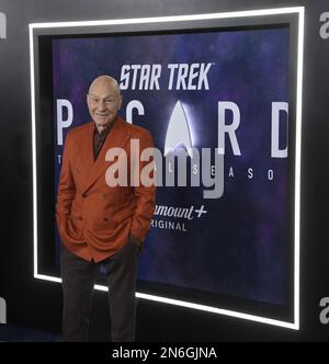 Los Angeles, Usa. 09. Februar 2023. Das Besetzungsmitglied Patrick Stewart nimmt am Donnerstag, den 9. Februar 2023, am TCL Chinese Theatre in der Hollywood-Abteilung von Los Angeles an der letzten Saisonpremiere von „Star Trek: Picard“ Teil. Foto: Jim Ruymen/UPI Credit: UPI/Alamy Live News Stockfoto