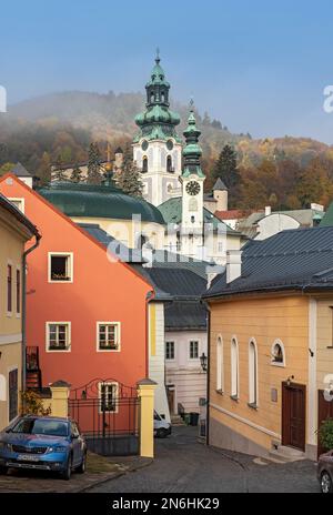 Altes Schloss und Rathaustürme, Banska Stiavnica, Slowakei Stockfoto