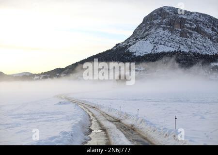 Plaine de Caille enneigee, Parc regional des prealpes d'Azur, Alpes Maritimes, 06, Cote d'Azur, Frankreich Stockfoto