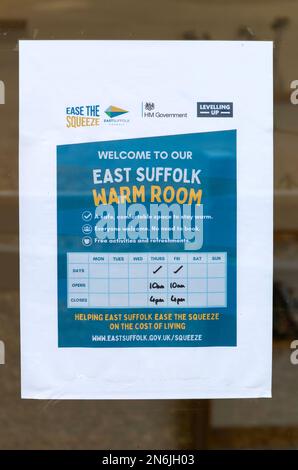 Informationsposter „East Suffolk Warm Room, Snape Maltings, Suffolk, England, UK“ Stockfoto