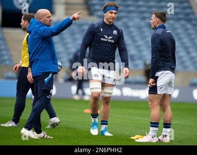 10. Februar 2023: Guinness Six Nations 2023. Schottland Coach Gregor Townsend, Schottland Kapitän Jamie Ritchie und Ben White während des Schottland Team Run, BT Murrayfield, Edinburgh. Kredit: Ian Rutherford Alamy Live News Stockfoto