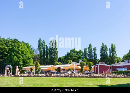 Ausflugsrestaurant Hermannshöhe in der Nähe von Brodtener Ufer, Lübeck-Bucht, Ostsee, Travemünde, Lübeck, Schleswig-Holstein, Deutschland, Europa Stockfoto