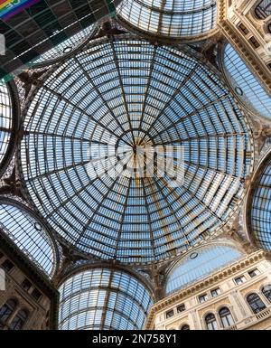 Galerie Umberto I in Neapel, im Jugendstil gebaut, Süditalien Stockfoto