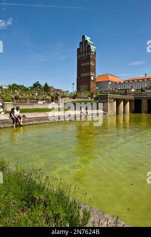 Deutschland, Hessen, Darmstadt, Mathildenhöhe, Russische Kapelle nach St. Mary Magdalene und Hochzeitsturm Stockfoto