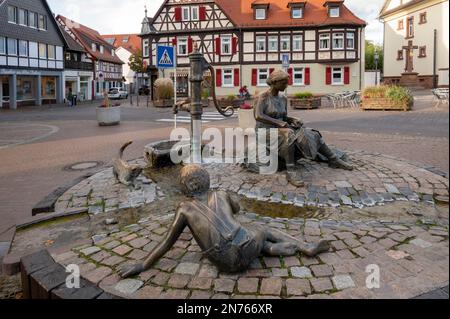 Deutschland, Hessen, Südhessen, Südhessen Bergstraße, Lorsch, Tabakbrunnen, Marktplatz Stockfoto