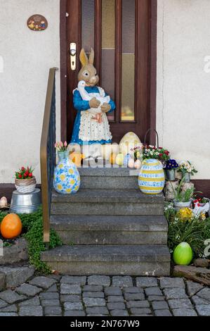 Deutschland, Hessen, Südhessen Bergstraße, Bensheim-Auerbach, Osterdekoration Stockfoto