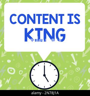 Textzeichen, das zeigt, dass der Inhalt König ist. Geschäftskonzept Inhalt ist das Herzstück der heutigen Marketingstrategien Stockfoto
