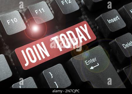 Inspiration mit dem Schild „Jetzt teilnehmen“. Konzept bedeutet, ein neues Gruppenmitglied zu werden oder sich für eine Organisation anzumelden Stockfoto