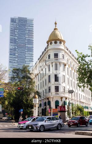 Mexiko-Stadt, Avenida Paseo de la Reforma, Hotel Imperial Reforma, historisches Gebäude, Architektur im französischen Beaux-Arts-Stil 1896 Cupula, Verkehr, Hochhaus Stockfoto