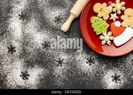 Flach liegend weihnachten Lebkuchen Kekse Sortiment mit Kopierraum (1) Stockfoto