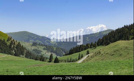 Croix des Frettes et Croix de Fer Trail, aravis Mountain, französische alpen, La Giettaz, frankreich Stockfoto