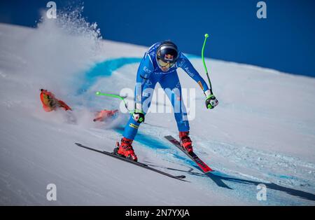 Meribel, Frankreich. 11. Februar 2023. Alpinski: Weltmeisterschaft, Abfahrtslauf, Frauen: Sofia Goggia, Italien, Threading. Kredit: Michael Kappeler/dpa/Alamy Live News Stockfoto