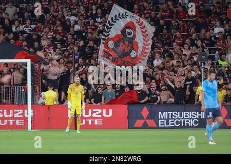 Sydney, Australien. 11. Februar 2023. 11. Februar 2023; CommBank Stadium, Sydney, NSW, Australien: A-League Football, WESTERN Sydney Wanderers gegen Sydney FC; Western Sydney Wanderers Fans, die ihr Team unterstützen Credit: Action Plus Sports Images/Alamy Live News Stockfoto