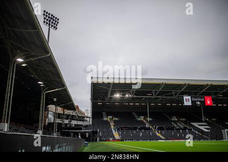 London, Großbritannien. 11. Februar 2023. Ein allgemeiner Überblick über Craven Cottage vor dem Premier League-Spiel Fulham vs Nottingham Forest im Craven Cottage, London, Vereinigtes Königreich, 11. Februar 2023 (Foto: Ritchie Sumpter/News Images) Kredit: News Images LTD/Alamy Live News Stockfoto