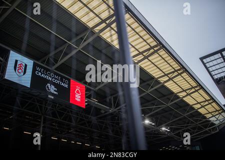 London, Großbritannien. 11. Februar 2023. Ein allgemeiner Überblick über Craven Cottage vor dem Premier League-Spiel Fulham gegen Nottingham Forest im Craven Cottage, London, Vereinigtes Königreich, 11. Februar 2023 (Foto von Ritchie Sumpter/News Images) in London, Vereinigtes Königreich, am 2./11. Februar 2023. (Foto: Ritchie Sumpter/News Images/Sipa USA) Guthaben: SIPA USA/Alamy Live News Stockfoto