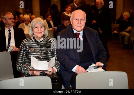 Georg Milbradt mit Ehefrau Angelika Meeth-Milbradt bei der Verleihung des Internationalen Brückepreis der Europastadt Görlitz/Zgorzelec 2022 an die SC Stockfoto