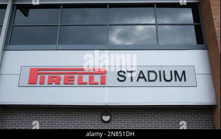 Pirelli Stadium, Burton, Staffordshire, Großbritannien. 11. Februar 2023. League One Football, Burton Albion gegen Exeter City; Stadion Signature Credit: Action Plus Sports/Alamy Live News Stockfoto