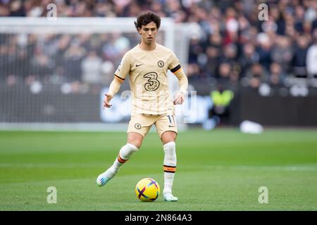 Joao Felix von Chelsea kontrolliert den Ball während des Premier League-Spiels zwischen West Ham United und Chelsea im London Stadium in Stratford am Samstag, den 11. Februar 2023. (Foto: Federico Guerra Maranesi | MI News) Guthaben: MI News & Sport /Alamy Live News Stockfoto