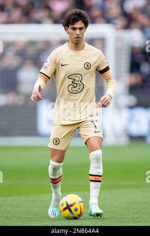 Joao Felix von Chelsea kontrolliert den Ball während des Premier League-Spiels zwischen West Ham United und Chelsea im London Stadium in Stratford am Samstag, den 11. Februar 2023. (Foto: Federico Guerra Maranesi | MI News) Guthaben: MI News & Sport /Alamy Live News Stockfoto