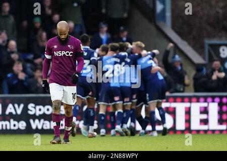 David McGoldrick aus Derby County sieht deprimiert aus, nachdem seine Seite während des Spiels Sky Bet League One im Adams Park, Wycombe, ein drittes Tor des Spiels zugestanden hat. Foto: Samstag, 11. Februar 2023. Stockfoto